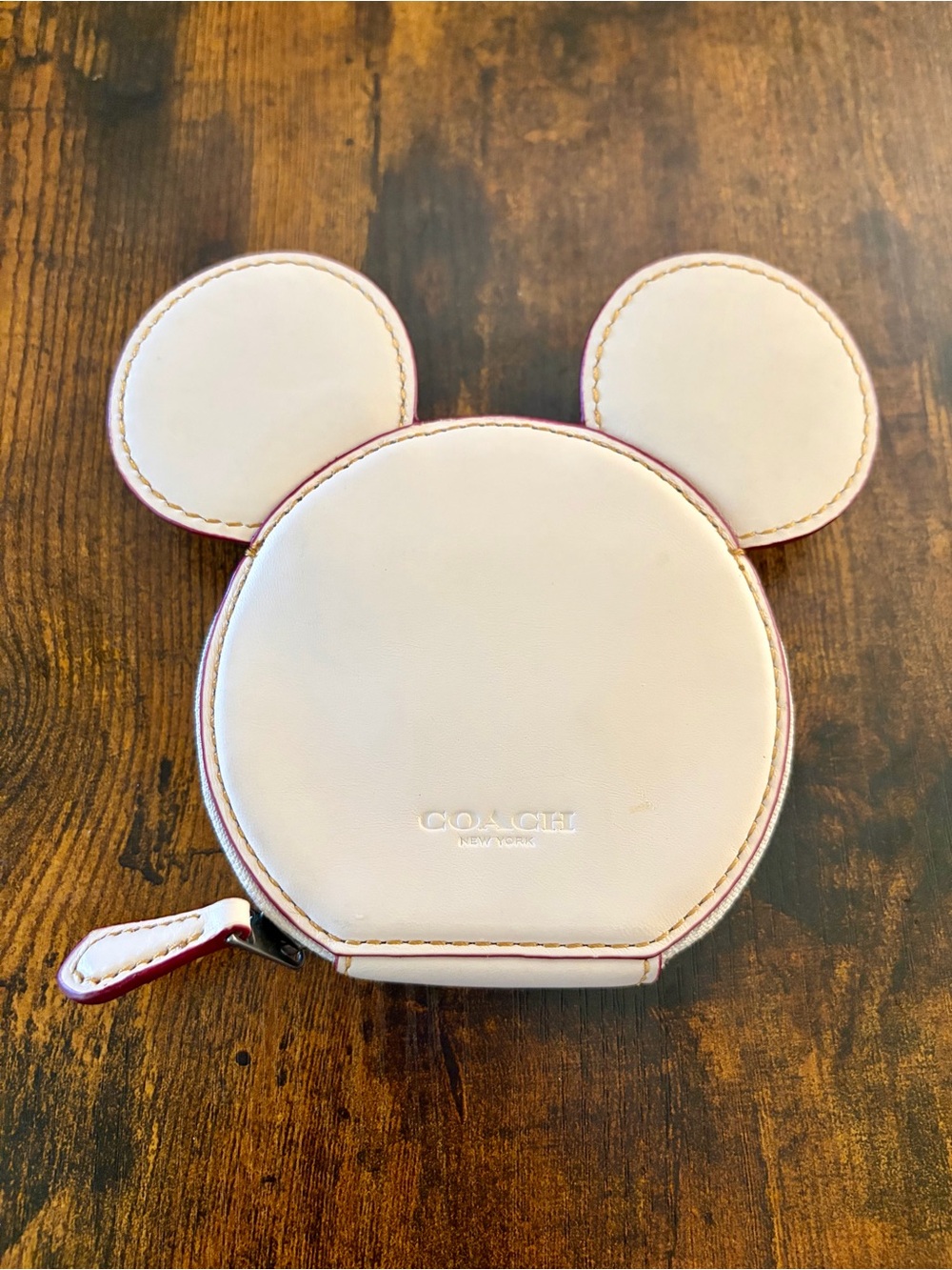 Coach Cream Mouse Ear Coin Purse - Picture 8 of 12